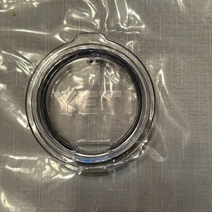 Gently Used Yeti Rambler Replacement Lid